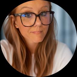 Psychologist Brittney Campos providing different types of therapy in Corpus Christi