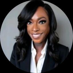 Psychologist Destiny Sanders providing different types of therapy in Macclenny