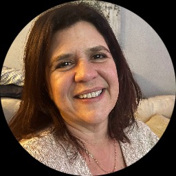 Psychologist Athina Smalios providing different types of therapy in Macclenny