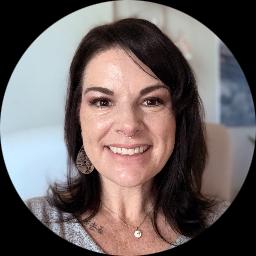 Psychologist Lisa Linger providing different types of therapy in Waldo