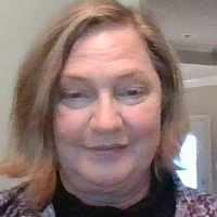 Karen Pharis - Online Therapist with 34 years of experience