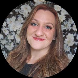 Psychologist Lacey Brinlee providing different types of therapy in Brooksville
