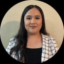 This is Evelin Saldana Gama's avatar