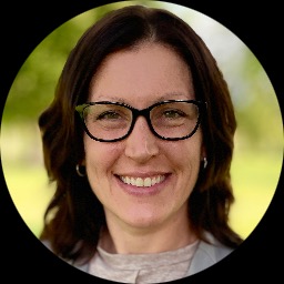 Psychologist Elizabeth Blanton providing different types of therapy in Bath