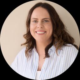 Photo of Rachel Hughes