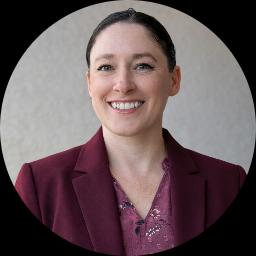 Psychologist Dannyelle Driver providing different types of therapy in Hialeah