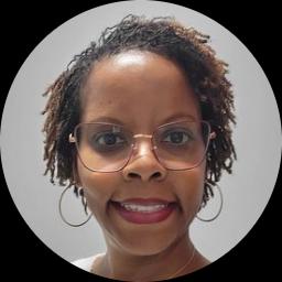 Psychologist Maekela Delk providing different types of therapy in Woodfin