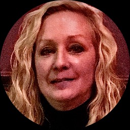 This is Laurie  Spenik's avatar