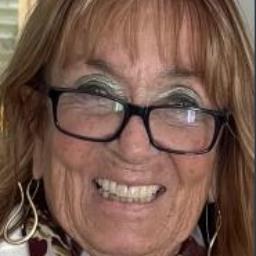 This is Lucinda Wilson's avatar