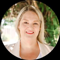 This is Tara Duque's avatar