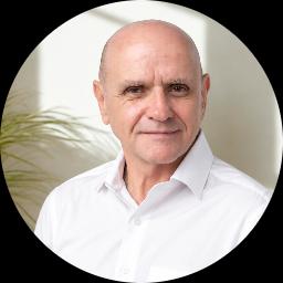 Photo of Robert Ormiston