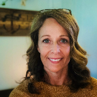Melissa Thomas - Online Therapist with 16 years of experience