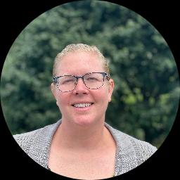 This is Kari Perez's avatar and link to their profile