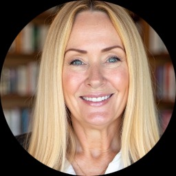 This is Christianne Boyle's avatar and link to their profile