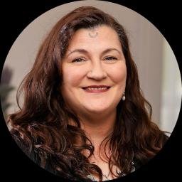 Therapist Elle Hull Photo