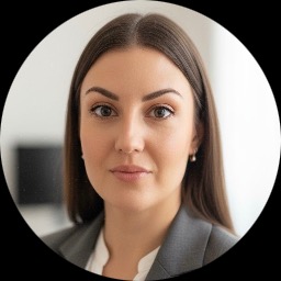 Psychologist Alicia Dmochowski providing different types of therapy in Callahan