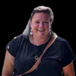 This is Sommer Garrett's avatar and link to their profile