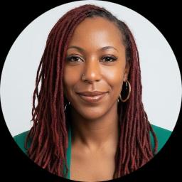 Photo of Kelly Royer