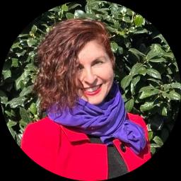 This is Lina Navar's avatar and link to their profile