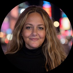 Psychologist Linette Romero providing different types of therapy in Glen Saint Mary