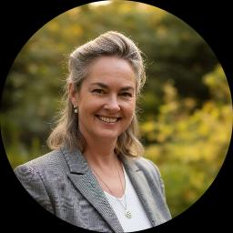 Photo of Carrie Ellis