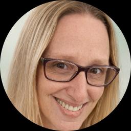 Psychologist Angela Mellott providing different types of therapy in Hambleton
