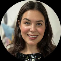 Photo of Victoria Arnold