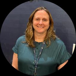 Psychologist Leslie Cross providing different types of therapy in Coleman