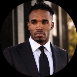Psychologist Courtney "Adrian" Pinckney providing different types of therapy in Callahan