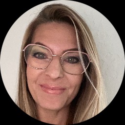 Psychologist Kelli Whiteaker providing different types of therapy in Vale