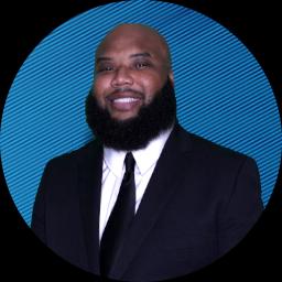 Psychologist De'yonte Adams providing different types of therapy in Miami