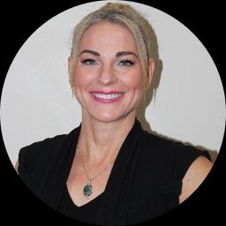 Photo of Dr. Terri Lechnyr