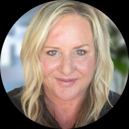 This is Amie Schuman's avatar