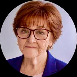 Psychologist Linda Remolino providing different types of therapy in Fairview