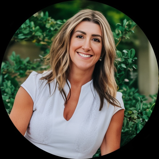 Therapist Linda Halbert-Rhea Photo