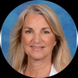 Psychologist Meda Groff providing different types of therapy in Forest Heights