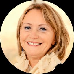 Photo of Elizabeth Cooper