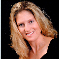 Therapist Dr. Tracy Mallett Photo