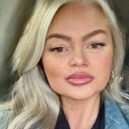 This is Melissa Welch's avatar