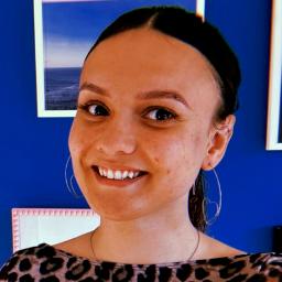 Photo of Olivia Knight