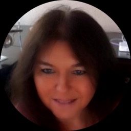 This is Lisa Holder's avatar and link to their profile