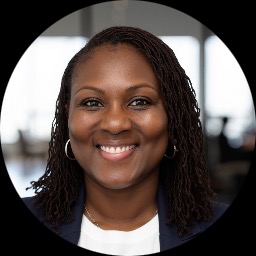 Psychologist Vivia Brown providing different types of therapy in Hardin