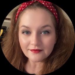 Psychologist Deonna Pinson providing different types of therapy in Evarts