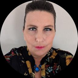 This is Gretchen  Raring's avatar