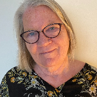Ellen Walker - Online Therapist with 30 years of experience