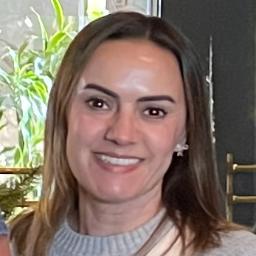 Ana Petitte practicing in California