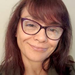 Stella Galarza De Saggese practicing in California