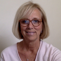 Dabney Worth - Online Therapist with 32 years of experience