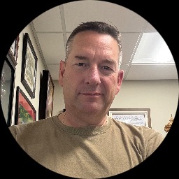 Psychologist Robert Jackson providing different types of therapy in Mustang