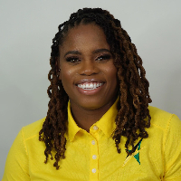 Dr. Claudia Calder - Online Therapist with 3 years of experience